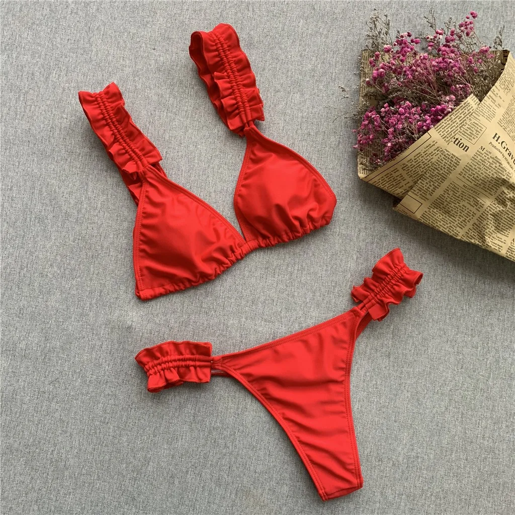 Women Two Piece Swimsuit Strappy Bikini Set Solid Ruched Swimwear Beachwear Red sexy Slim fit High cut costumi da bagno donna
Women Two Piece Swimsuit Strappy Bikini Set Solid Ruched Swimwear Beachwear Red sexy Slim fit High cut costumi da bagno donna