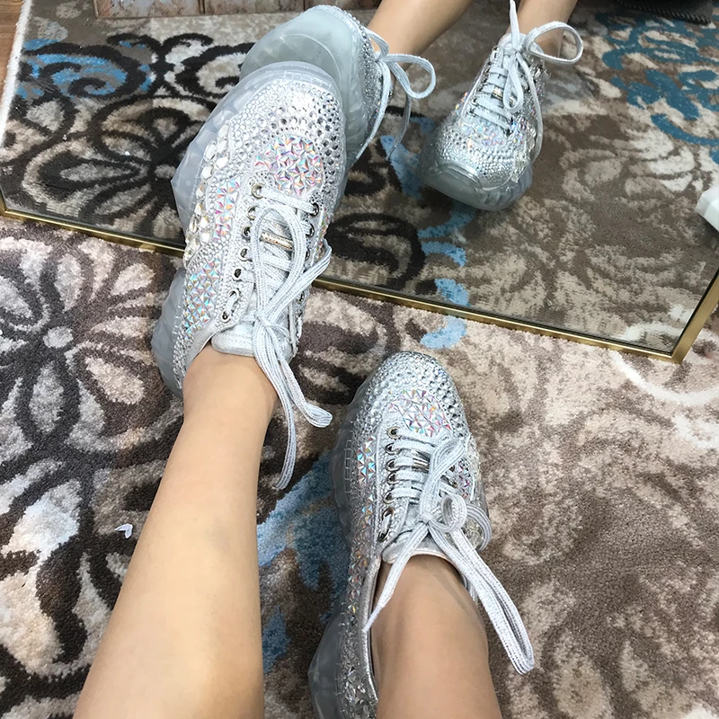 Crystal old shoes thick-soled platform shoes women's shoes sports shoes with round head casual shoes leather shoes
Crystal old shoes thick-soled platform shoes women's shoes sports shoes with round head casual shoes leather shoes