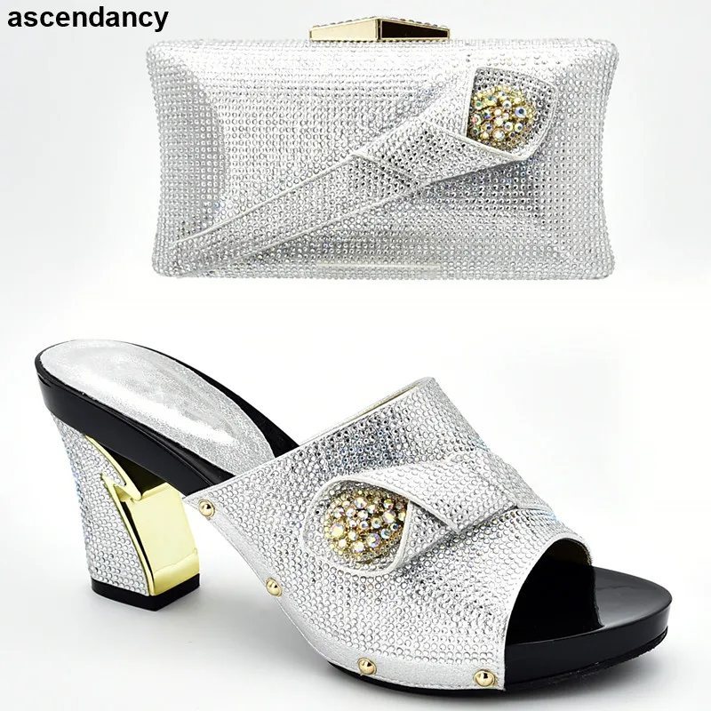 New Arrival African Woman Shoes and Bag Women Shoes and Bags To Match Set Italy Women Shoes and Bag Slip on Women Party Pumps
New Arrival African Woman Shoes and Bag Women Shoes and Bags To Match Set Italy Women Shoes and Bag Slip on Women Party Pumps