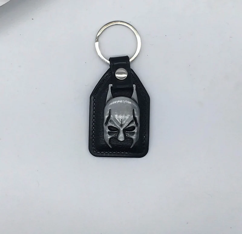 2018 New Custom Men Leather Anime Key Chain Superhero Batman Keychain Metal Car Key Ring Spiderman Holder Jewelry Gift Souvenirs
2018 New Custom Men Leather Anime Key Chain Superhero Batman Keychain Metal Car Key Ring Spiderman Holder Jewelry Gift Souvenirs
