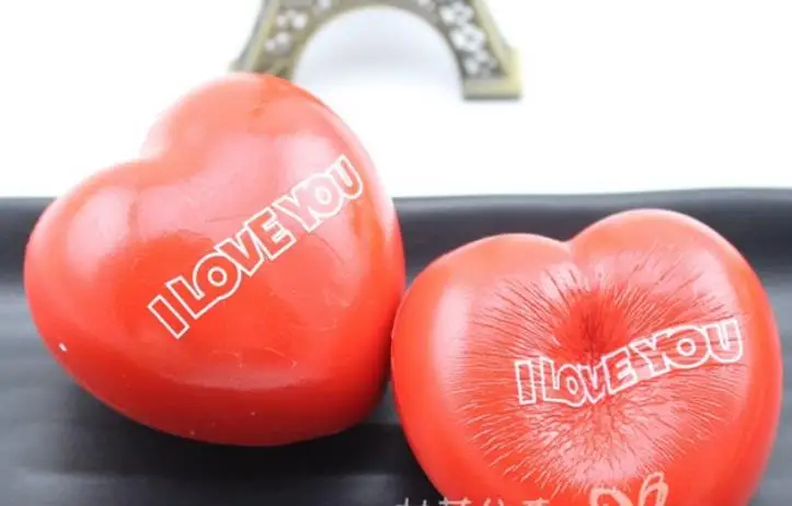 50PCS Good quality rare squishy slow rising 6.5cm red heart with I LOVE YOU simulation bread DIY toy model wholesale
50PCS Good quality rare squishy slow rising 6.5cm red heart with I LOVE YOU simulation bread DIY toy model wholesale