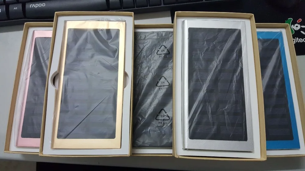 4025674909_1470624074