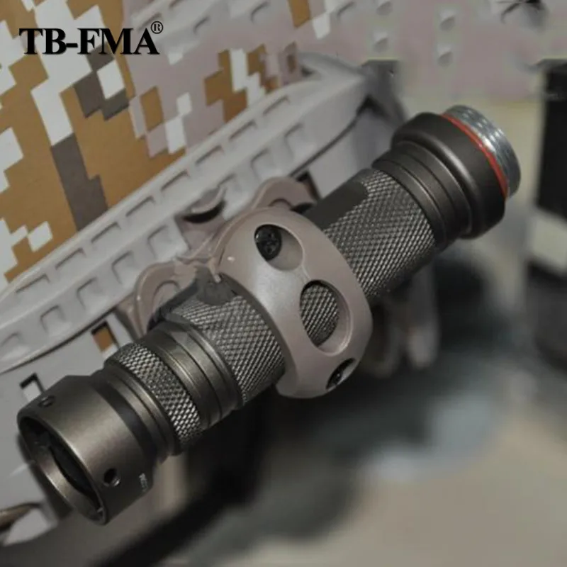 New Tactical Flashlight Mount Clip Fit FAST & MICH Helmet Rails Single Clamp for LED Flashlight Torch Clip Clamp Free Shipping
New Tactical Flashlight Mount Clip Fit FAST & MICH Helmet Rails Single Clamp for LED Flashlight Torch Clip Clamp Free Shipping