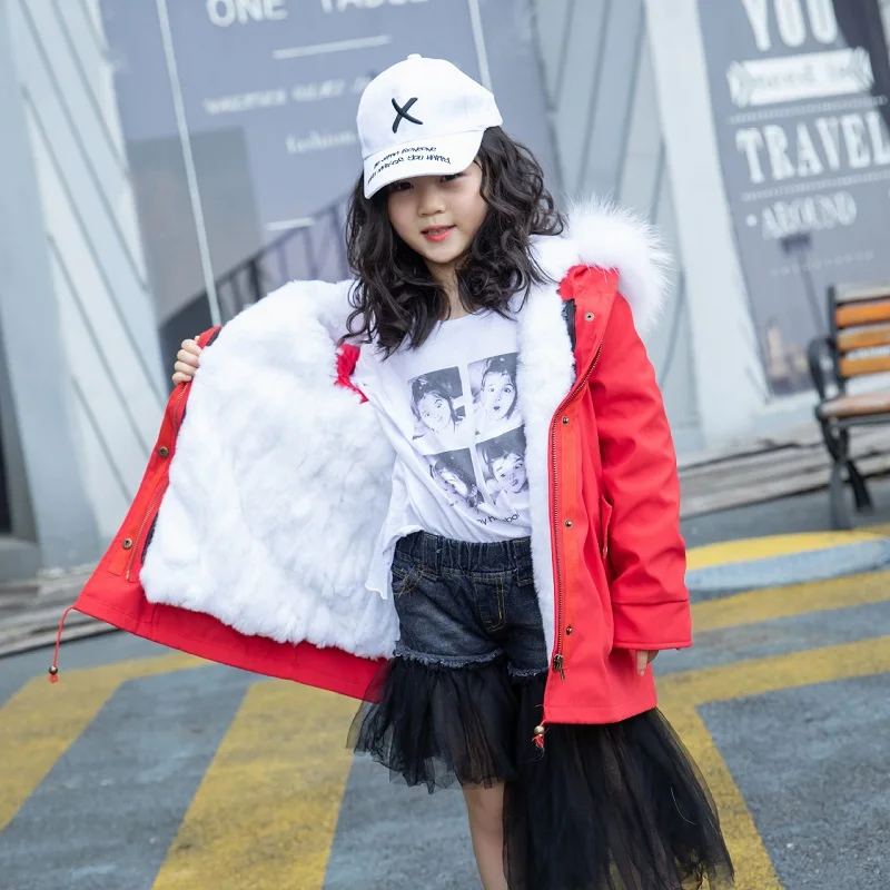 2019 New Kids Winter Coat Real rabbit Fur Parkas Raccoon fur Outwear Boys Girls Rabbit Fur Detachable Lining jacket Parka
2019 New Kids Winter Coat Real rabbit Fur Parkas Raccoon fur Outwear Boys Girls Rabbit Fur Detachable Lining jacket Parka