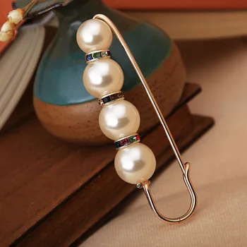 Korea Sweet Pearl Brooch Corsage Pin Crystal Pearl Scarf Buckle Sweater Coat Shawl Buckle Pins Jewellery Accessory Wholesale
Korea Sweet Pearl Brooch Corsage Pin Crystal Pearl Scarf Buckle Sweater Coat Shawl Buckle Pins Jewellery Accessory Wholesale