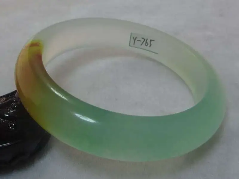 A-765 Hot Fashion Fine Beautiful Emerald 3-Color Jade Gems Bangle Bracelet 61mm a 5.19
A-765 Hot Fashion Fine Beautiful Emerald 3-Color Jade Gems Bangle Bracelet 61mm a 5.19
