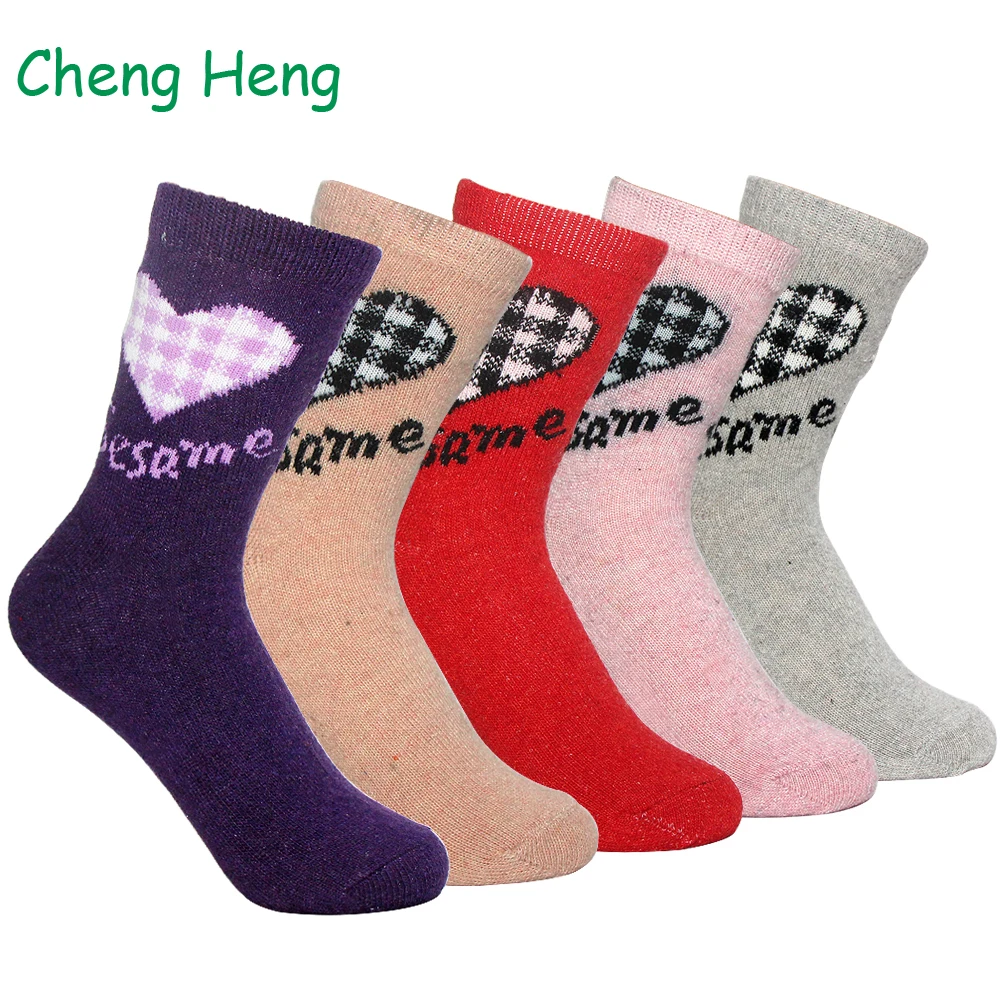 Fashion Women's Rabbit Wool Socks Spring Winter Thick Warm Soft Casual Comfortable Square Plaid Big Love Shape Prints Meias Sock
Fashion Women's Rabbit Wool Socks Spring Winter Thick Warm Soft Casual Comfortable Square Plaid Big Love Shape Prints Meias Sock