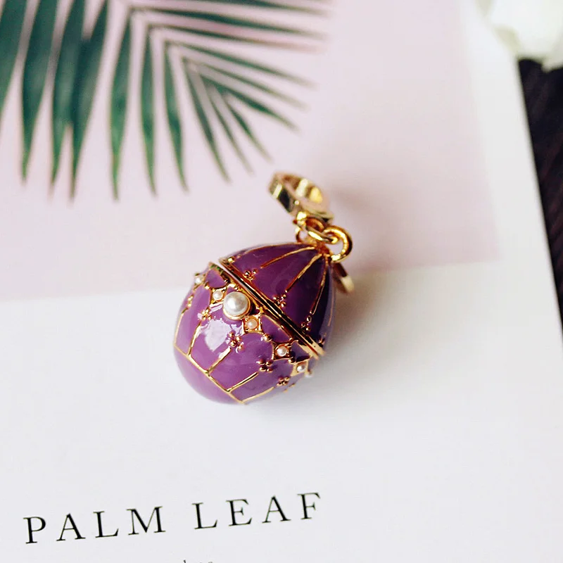 Fashion Purple Egg Charm With Pearl Women Handbag Zipper Key Chains Moves Pendant For Girl Necklace Jewelry Gift
Fashion Purple Egg Charm With Pearl Women Handbag Zipper Key Chains Moves Pendant For Girl Necklace Jewelry Gift