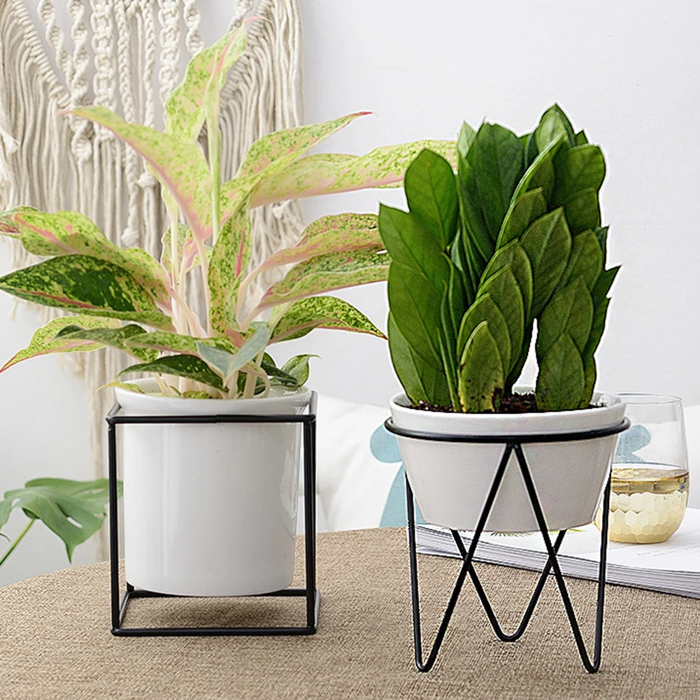 Nordic Ceramic Flower Pot Succulents Flowerpot with Wire Frame Home Ornament Vaso di fiori Decorazione domestica RT99 
Nordic Ceramic Flower Pot Succulents Flowerpot with Wire Frame Home Ornament Vaso di fiori Decorazione domestica RT99