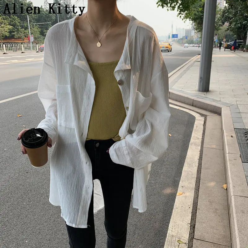 Alien Kitty Summer Sunscreen Thin Loose Fresh Light Casual Women All-Match Simple Solid White Shirt
Alien Kitty Summer Sunscreen Thin Loose Fresh Light Casual Women All-Match Simple Solid White Shirt