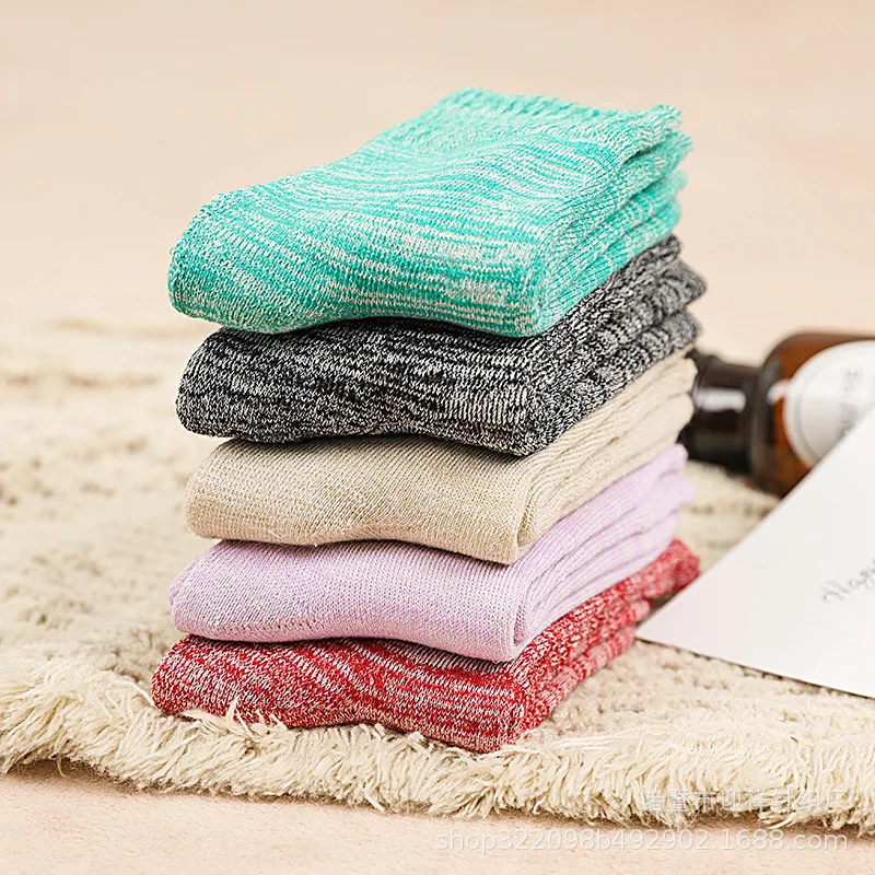 Autumn and winter new ladies thickening terry socks warm in the tube socks pure color cotton socks towel socks
Autumn and winter new ladies thickening terry socks warm in the tube socks pure color cotton socks towel socks