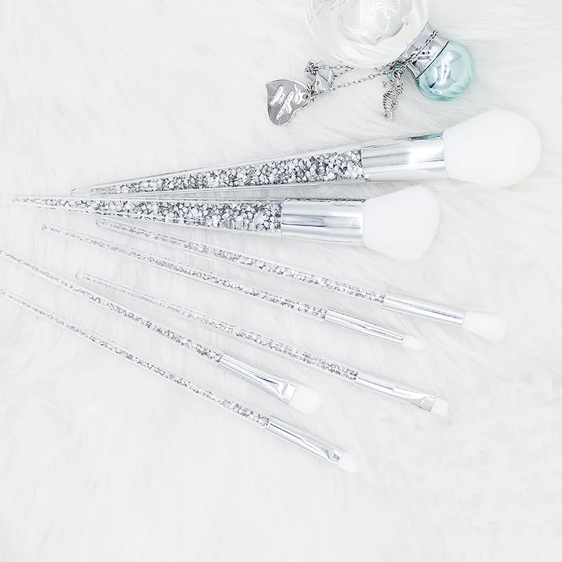 Description Picture 5 of item7PC Sliver Diamond Unicorn Crystal Makeup Brushes Set Foundation Blending Powder Eye Face Brush Makeup Tool Kit pincel maquiagem