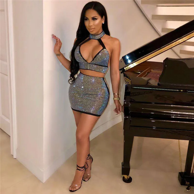 Womens shorts sets Sparkly Rhinestone Sexy Club Dress Women 2019 Diamond Crop Top and Skirt Night Out Party Matching Outfits
Womens shorts sets Sparkly Rhinestone Sexy Club Dress Women 2019 Diamond Crop Top and Skirt Night Out Party Matching Outfits