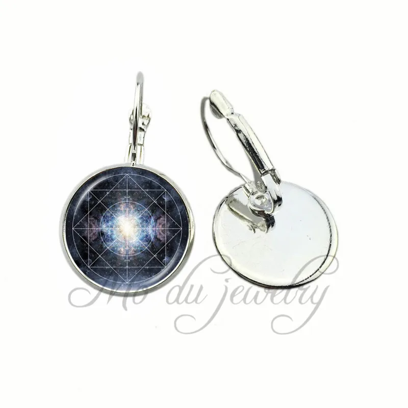 Reiki Chakra Charms Clip Earrings 7 Chakra Yoga Glass Cabochon Clip Earrings Sri Yantra Buddhism Healing Jewelry
Reiki Chakra Charms Clip Earrings 7 Chakra Yoga Glass Cabochon Clip Earrings Sri Yantra Buddhism Healing Jewelry