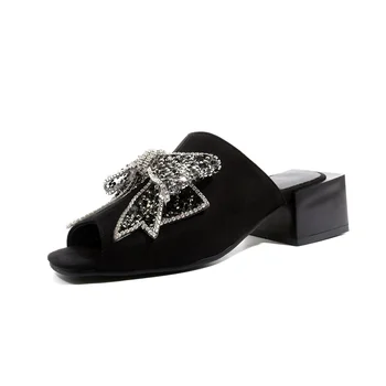 2019 summer new fashion female slippers beautiful bow decoration open toe square heel shoes black yellow women slippers
2019 summer new fashion female slippers beautiful bow decoration open toe square heel shoes black yellow women slippers