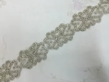10Yards Costume Silver Applique Beautiful Crystal Rhinestone Trims Wedding Decoration
10Yards Costume Silver Applique Beautiful Crystal Rhinestone Trims Wedding Decoration