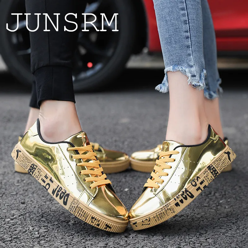 Explosion Fashion Trend Patent leather Sneakers Men Casual Shoes Men Lovers Shoes Chaussure Homme Tenis Masculino Adulto Zapatos
Explosion Fashion Trend Patent leather Sneakers Men Casual Shoes Men Lovers Shoes Chaussure Homme Tenis Masculino Adulto Zapatos