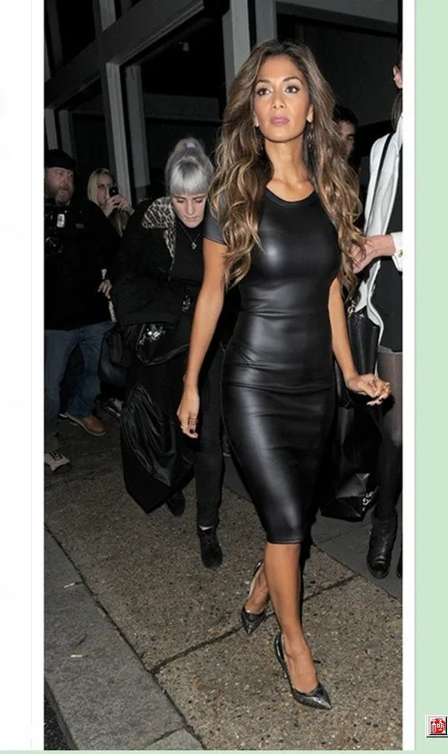 2019 lady's fashion PU leather black dress office girls slim sexy club dress night party dinner soft clothing size M L XL #E94
2019 lady's fashion PU leather black dress office girls slim sexy club dress night party dinner soft clothing size M L XL #E94