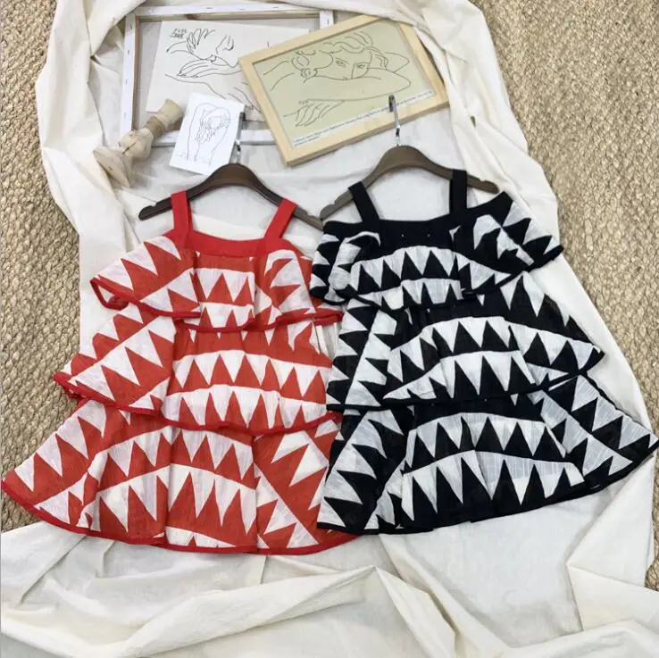 CC358 Jun 13th Summer Girl Cake Dress New fashion products Children's clothes 100-140cm 2019 Wholesale
CC358 Jun 13th Summer Girl Cake Dress New fashion products Children's clothes 100-140cm 2019 Wholesale