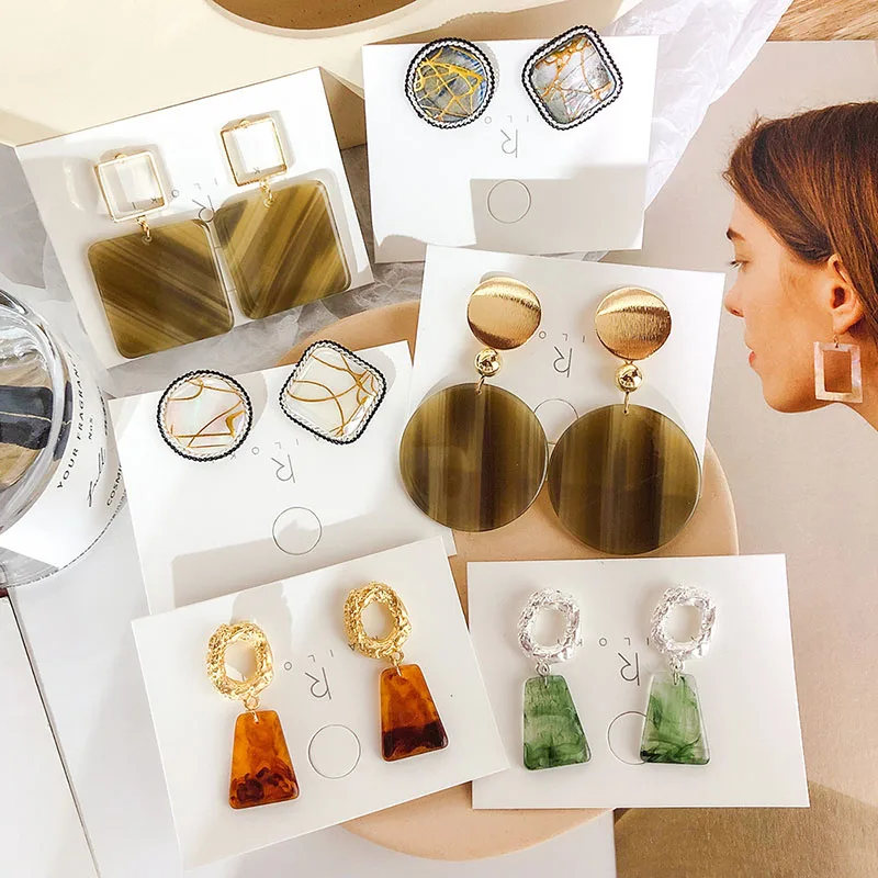 2019 Korea New Vintage Marble Acrylic Geometric Round Square Acrylic Big Stud Earrings For Women Fashion Statement Resin Brincos
2019 Korea New Vintage Marble Acrylic Geometric Round Square Acrylic Big Stud Earrings For Women Fashion Statement Resin Brincos