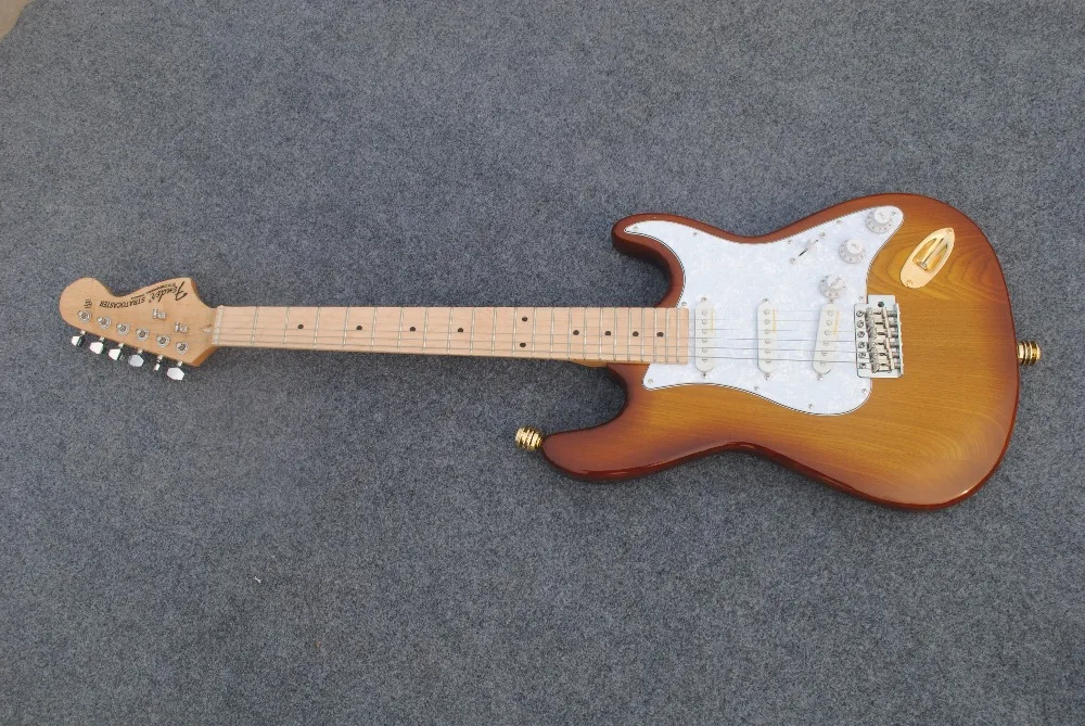 Top quality replica guitar Musical Instruments guitarra electrica made in China electric guitar zql-010guitar kit
Top quality replica guitar Musical Instruments guitarra electrica made in China electric guitar zql-010guitar kit