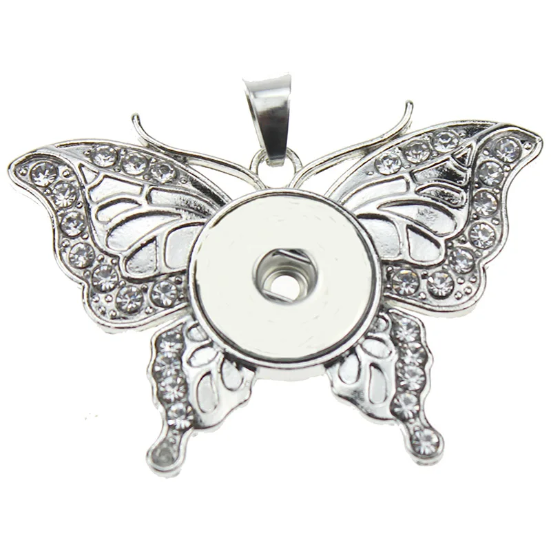 3 colors Colar Cmetal Butterfly Pendant Necklace Charm Fit Chain Necklace 18/20mm Snap Buttons The Bloomer Snap Jewelry IB720
3 colors Colar Cmetal Butterfly Pendant Necklace Charm Fit Chain Necklace 18/20mm Snap Buttons The Bloomer Snap Jewelry IB720