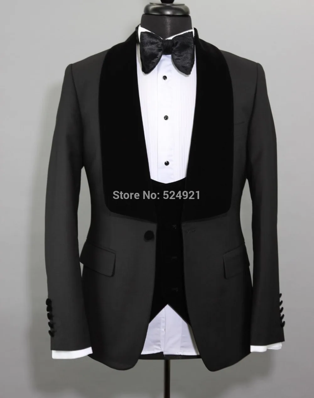 Groomsmen Groom Tuxedos Best Man Custom Made Charcoal Grey Jacket and Pants Black Velvet Vest and Bow tie 3 pieces C533
Groomsmen Groom Tuxedos Best Man Custom Made Charcoal Grey Jacket and Pants Black Velvet Vest and Bow tie 3 pieces C533