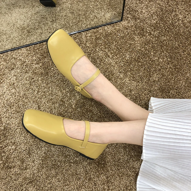 EOEODOIT Retro Leather Flats Square Toe England Style Fashion Ballet Shoes Spring Autumn Casual Women Shoes
EOEODOIT Retro Leather Flats Square Toe England Style Fashion Ballet Shoes Spring Autumn Casual Women Shoes