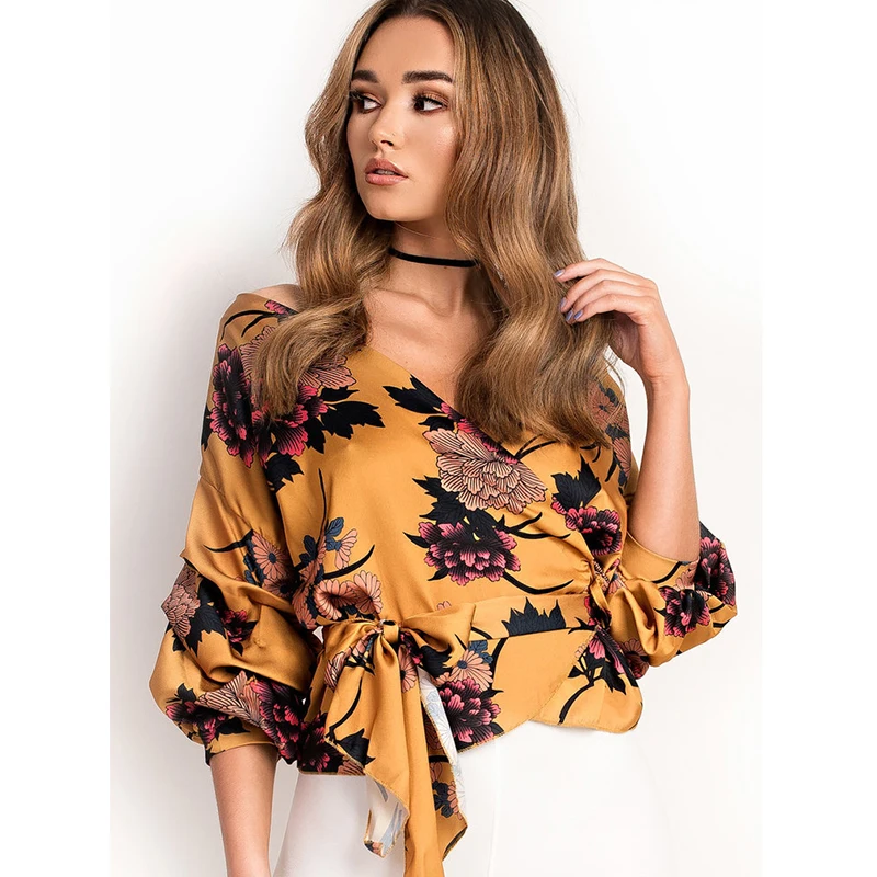 Vintage flower printed wrap blouse shirts Women 3/4 lantern sleeve floral blouses Sexy v neck tie waist shirts Summer 2018 blusa
Vintage flower printed wrap blouse shirts Women 3/4 lantern sleeve floral blouses Sexy v neck tie waist shirts Summer 2018 blusa