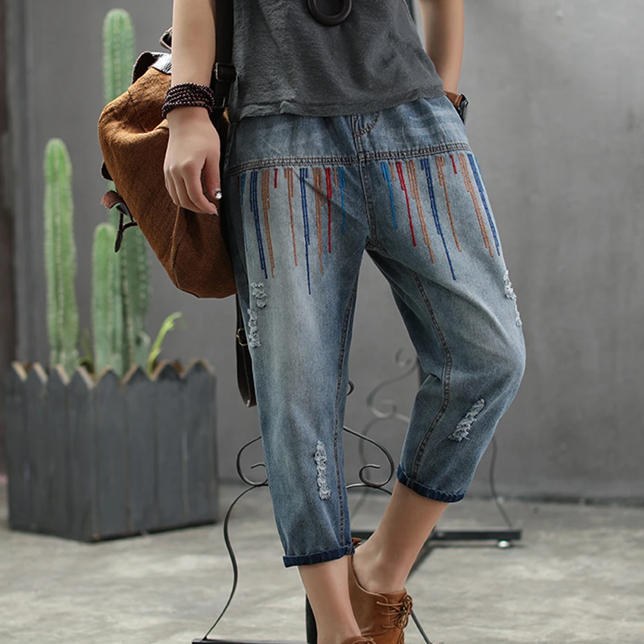 Women Denim Harem Pants Bottom Jeans Trousers Loose Embroidery Striped Ripped Fashion Casual Cute for Spring Summer 96006
Women Denim Harem Pants Bottom Jeans Trousers Loose Embroidery Striped Ripped Fashion Casual Cute for Spring Summer 96006