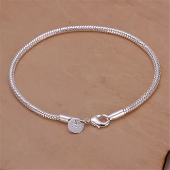 silver color 3MM snake cute fashion women lady chain bracelets new listings high quality fashion jewelry Christmas gifts
silver color 3MM snake cute fashion women lady chain bracelets new listings high quality fashion jewelry Christmas gifts
