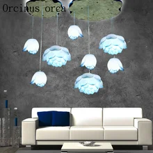Modern new Chinese lotus chandelier living room tea room corridor restaurant creative personality Chinese style art pendant lamp
Modern new Chinese lotus chandelier living room tea room corridor restaurant creative personality Chinese style art pendant lamp