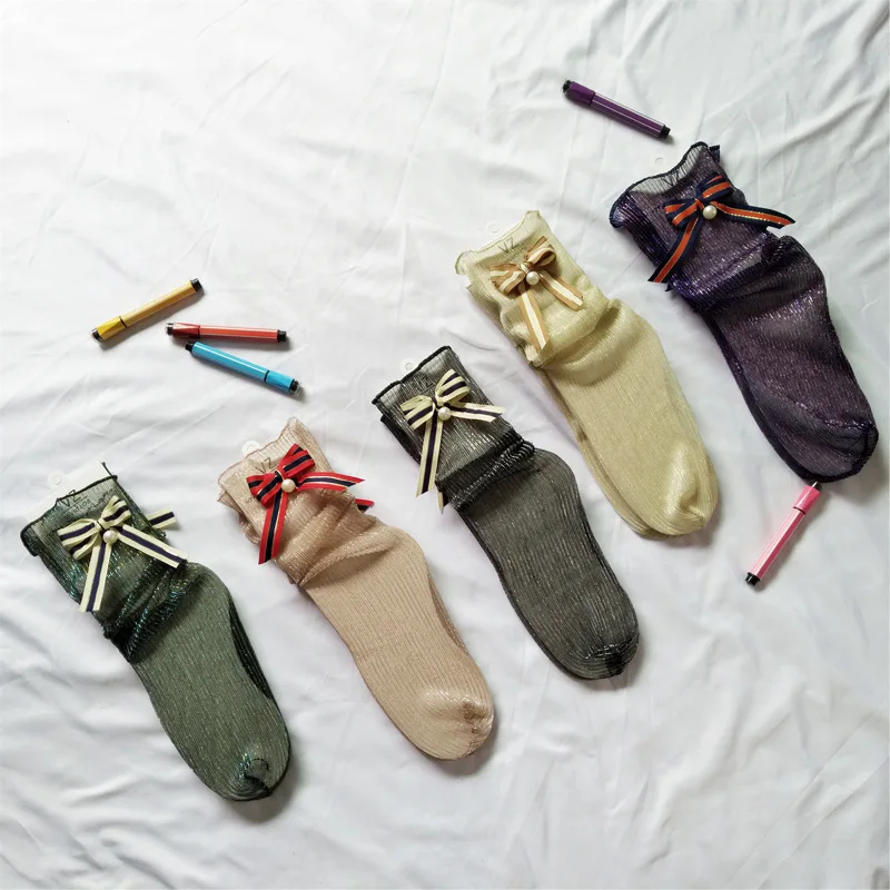 Bowknot Pearl Art Shining Socks Handmade Gold Silver Silk Harajuku Glitter Mesh Funny Socks Women Soft Ladies Calcetines Mujer
Bowknot Pearl Art Shining Socks Handmade Gold Silver Silk Harajuku Glitter Mesh Funny Socks Women Soft Ladies Calcetines Mujer