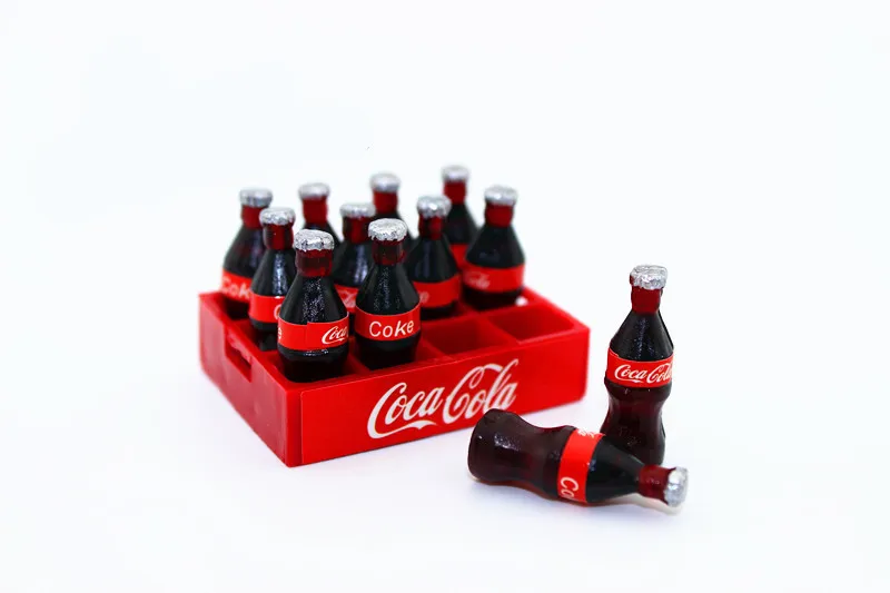 1 Set Mini Cola Miniature Food Scene Model Doll Accessories For LOL Doll Miniature Dollhouse 1:12 Doll Accessories Girls toys
1 Set Mini Cola Miniature Food Scene Model Doll Accessories For LOL Doll Miniature Dollhouse 1:12 Doll Accessories Girls toys