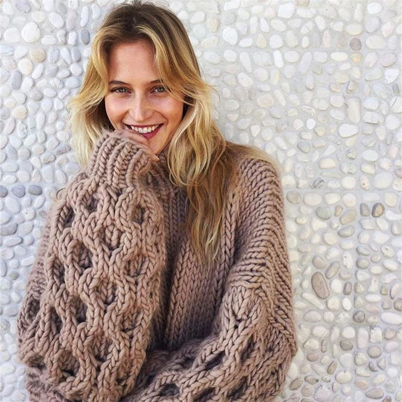 100% Merino pure wool Turtleneck Woman sweater Loose Style handmade Knitwear Lady Standard Tops
100% Merino pure wool Turtleneck Woman sweater Loose Style handmade Knitwear Lady Standard Tops