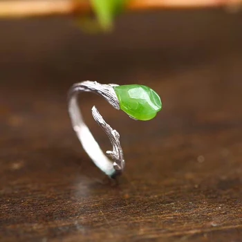 S925 Pure silver inlaid gem tulip bud fresh artistic sweet female open ring
S925 Pure silver inlaid gem tulip bud fresh artistic sweet female open ring