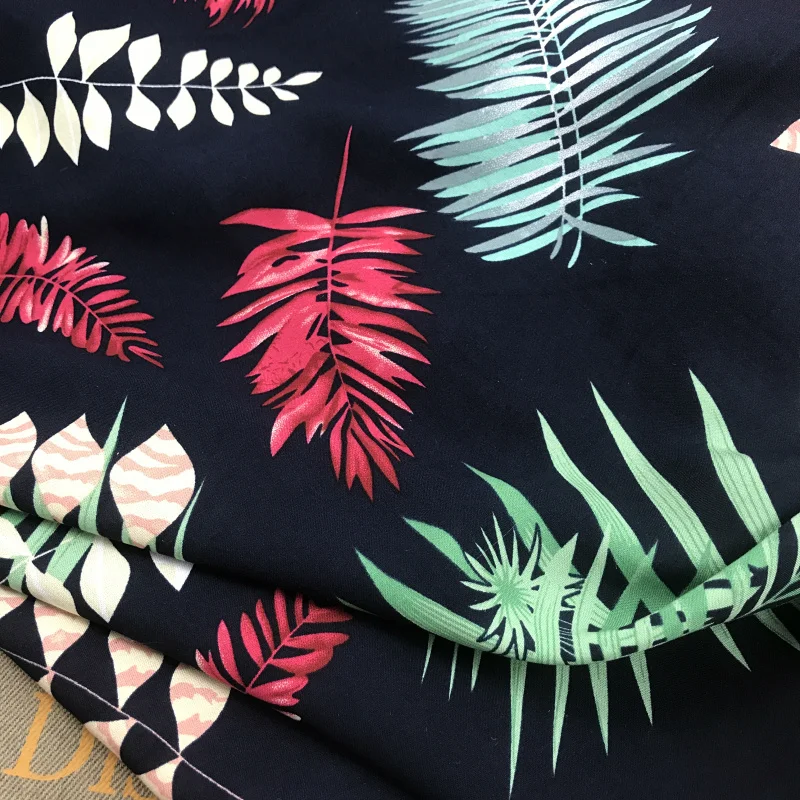 2 meters 143cm 56.29" width navy Bottom Leaf printing cotton fabric floral cloth dress material MM401
2 meters 143cm 56.29" width navy Bottom Leaf printing cotton fabric floral cloth dress material MM401