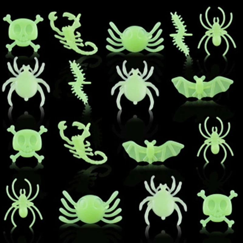 12 PCS-Pack Radom Glow In The Dark Skull Bat Spider Rings Assorted Pattern Plastic Halloween Party
12 PCS-Pack Radom Glow In The Dark Skull Bat Spider Rings Assorted Pattern Plastic Halloween Party