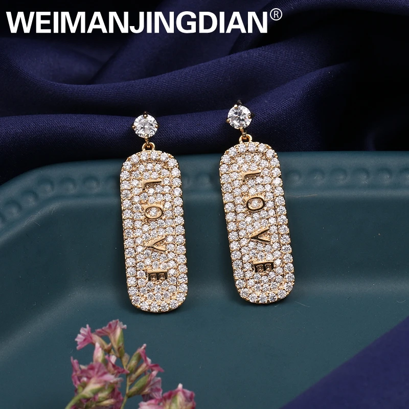 WEIMANJINGDIAN LOVE Bar Design Cubic Zirconia Dangle & Chandelier Earrings for Women in Silver / Gold Color
WEIMANJINGDIAN LOVE Bar Design Cubic Zirconia Dangle & Chandelier Earrings for Women in Silver / Gold Color