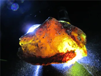 Natural Red Blood Amber Minerals Stones Perot Blood Crystal Rock Specimens Mellite Noneystone Processing of Raw Materials
Natural Red Blood Amber Minerals Stones Perot Blood Crystal Rock Specimens Mellite Noneystone Processing of Raw Materials