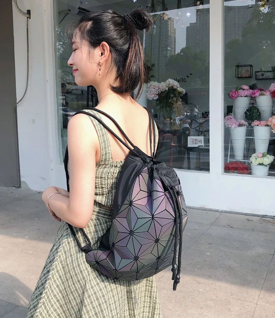 Aliwood New Brand Women Small Backpack For adolescent Girls Holographic Geometric Backpacks Drawstring Leather Backpack Rucksack 
Aliwood New Brand Women Small Backpack For adolescent Girls Holographic Geometric Backpacks Drawstring Leather Backpack Rucksack