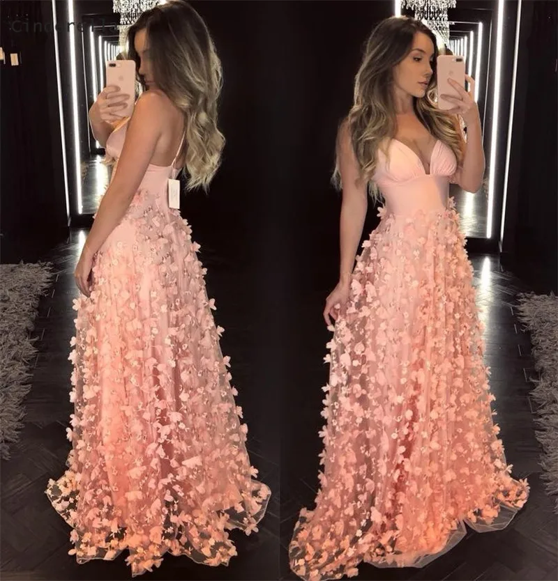 Cinderella Lovely Pink V-Neck A-Line Spaghetti Straps Hand Made Flower Soft Tulle Evening Dresses vestidos de fiesta de noche
Cinderella Lovely Pink V-Neck A-Line Spaghetti Straps Hand Made Flower Soft Tulle Evening Dresses vestidos de fiesta de noche