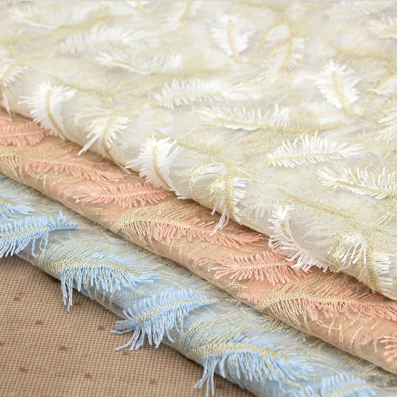 Pink/White 140*100cm Voile Fabric 3D feather flower embroidered fabric for wedding decoration garment free shipping
Pink/White 140*100cm Voile Fabric 3D feather flower embroidered fabric for wedding decoration garment free shipping