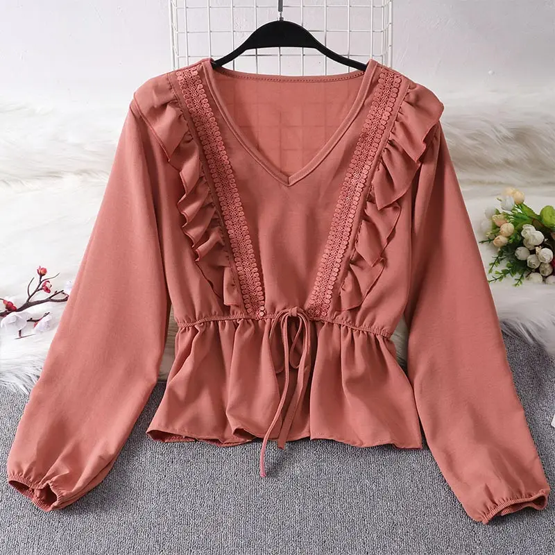 Ruffles Lantern Sleeve Pleated Chiffon Shirt Women Drawstring Lace Patchwork Vintage Female Blouse 2019 Summer Solid Female Top
Ruffles Lantern Sleeve Pleated Chiffon Shirt Women Drawstring Lace Patchwork Vintage Female Blouse 2019 Summer Solid Female Top