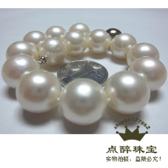 Drunk 12-13MM freshwater pearl bracelet round very light genuine AAAB send gift package
Drunk 12-13MM freshwater pearl bracelet round very light genuine AAAB send gift package