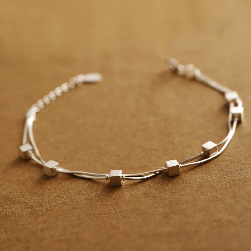 Unique Simple Square Silver Plated Elegant Bracelets Charming Women Female Summer Bohemian Style Lobster Wrist Chain Bangles
Unique Simple Square Silver Plated Elegant Bracelets Charming Women Female Summer Bohemian Style Lobster Wrist Chain Bangles