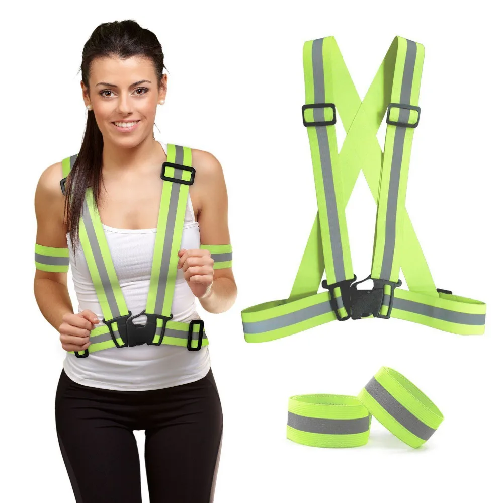 3Pcs/ Set Traffic Reflective Safety Vest Outdoor Cycling Glow Night Running Vest Landscape Security &2 Reflective Wrist Band
3Pcs/ Set Traffic Reflective Safety Vest Outdoor Cycling Glow Night Running Vest Landscape Security &2 Reflective Wrist Band