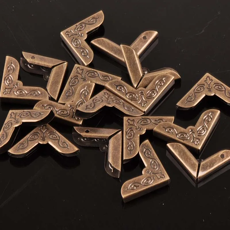 bronze Metal Corners For Books Scrapbooking Photo Albums Menus Crafts DIY 50pcs 21x21x3.5mm CP1996
bronze Metal Corners For Books Scrapbooking Photo Albums Menus Crafts DIY 50pcs 21x21x3.5mm CP1996