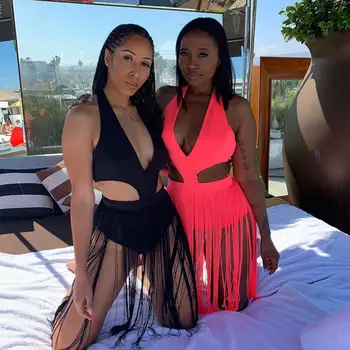 2019 New Women Summer Sleeveless Halter V-Neck Cut Out Tassel Splicing Sexy Bodycon Beach Body Suit L5060
2019 New Women Summer Sleeveless Halter V-Neck Cut Out Tassel Splicing Sexy Bodycon Beach Body Suit L5060