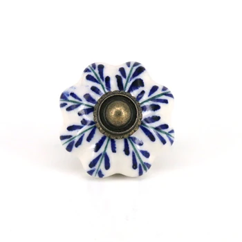 6PCS rural blue Leaf ceramic dresser handle knob white and blue porcelain drawer cabinet Pull handle
6PCS rural blue Leaf ceramic dresser handle knob white and blue porcelain drawer cabinet Pull handle